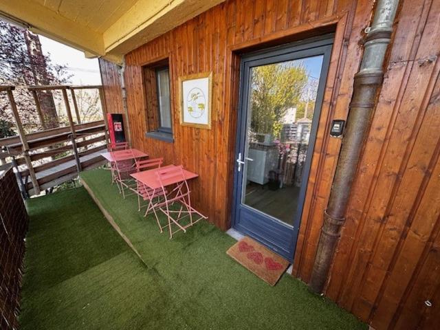 Gite Du Silo Epi De Mais Piscine Et Spa Toucy Exterior foto